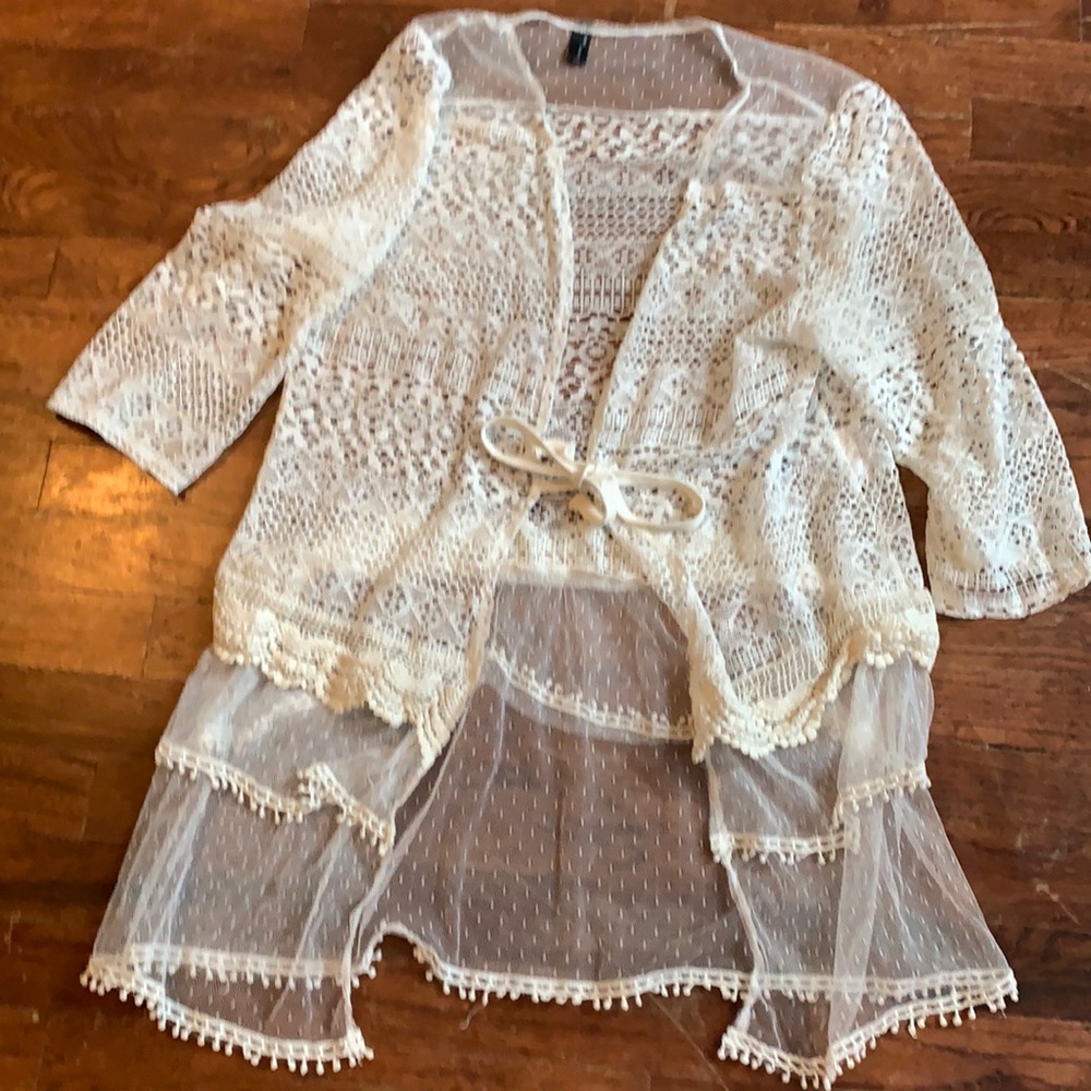 Zanzea XL lace tie-waist cardigan